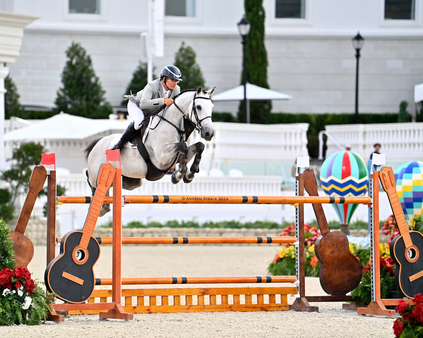 Aaron Vale on Helios du Moulin GP Andrew Ryback
