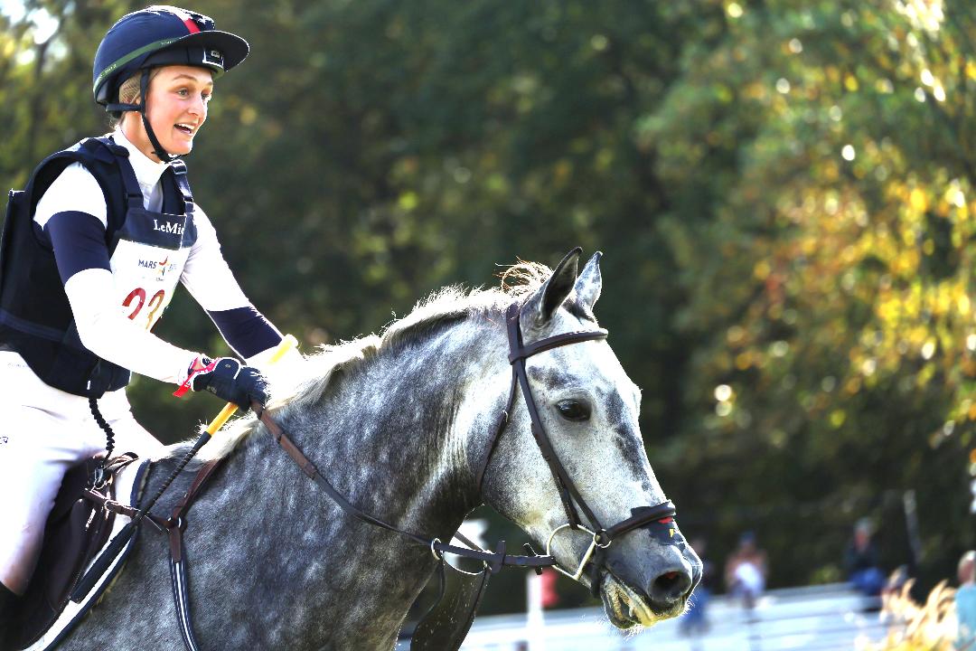 Candid Madison Temkin on Fernhill Betus