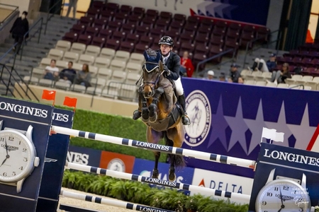 Danil Coyle on Farrel Erin Gilmore