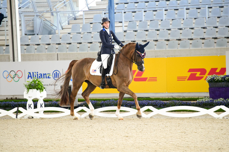Fiona Howard on Diamond Dunes by Kim MacMillan DSC 2748