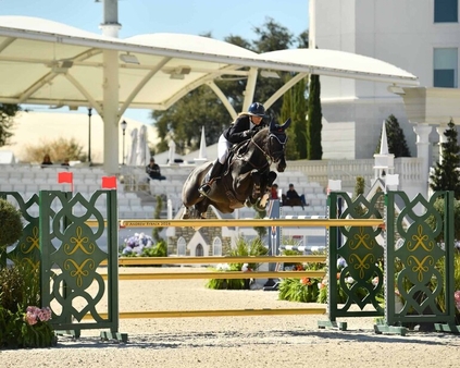 Jessica Mendoza on In The Air Andew Ryback Photography