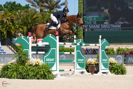 Shane Sweetnam on Corlaan van Klapscheut Z Sportfot