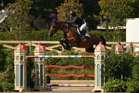 Zayna Rizvi on Exquise u Pachis SEL Photography