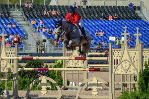 Laura Kraut photo by Shelley Higgins AGM 8546