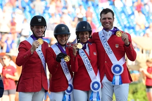 USA Team Gold Jumpers photo by Akllen MaMillan DSC 9630